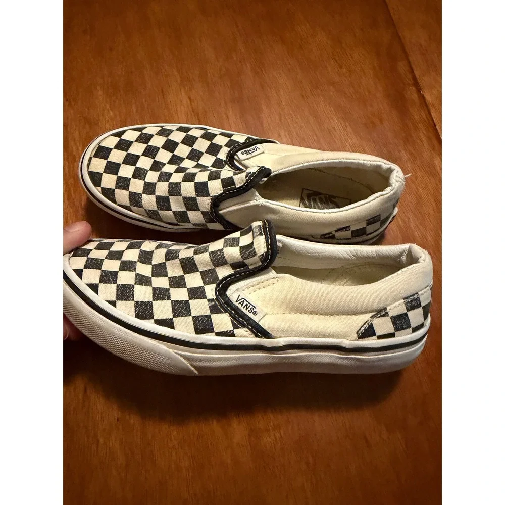 Vans Kids Classic Slip-On Checkerboard Black White Sneakers Size 2.5 721356